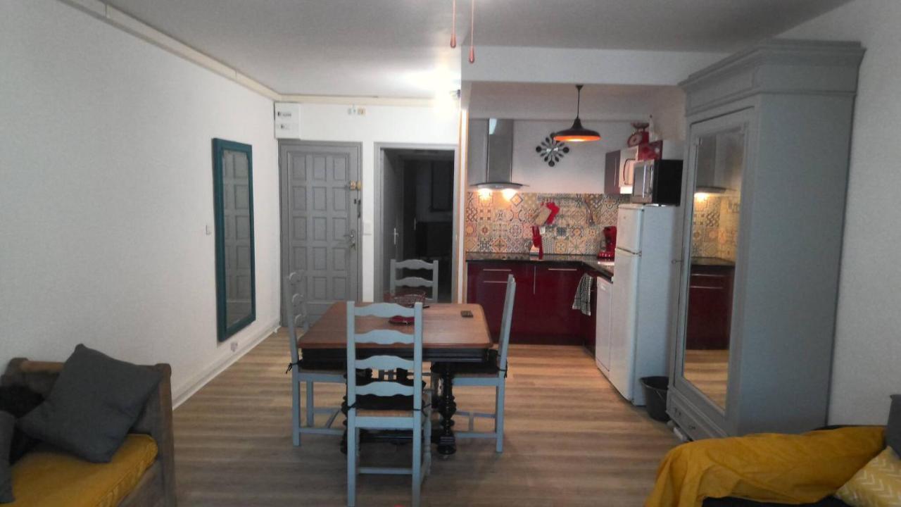 Refurbished Apartment 4 People 300M From The Sea แซ็งต์-มารี-เดอ-ลา-แมร์ ภายนอก รูปภาพ